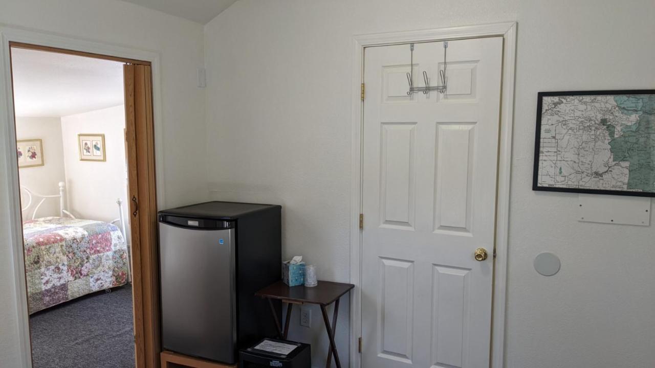 Room #3 At The Apple Place Miramonte Экстерьер фото